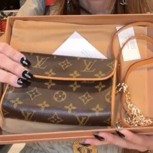 Louis Vuitton florentine Brown and Tan Monogram belt and shoulder bag.